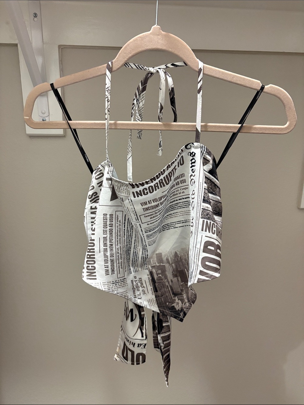 Forever 21 Black & White Newspaper Print Halter Scarf Top